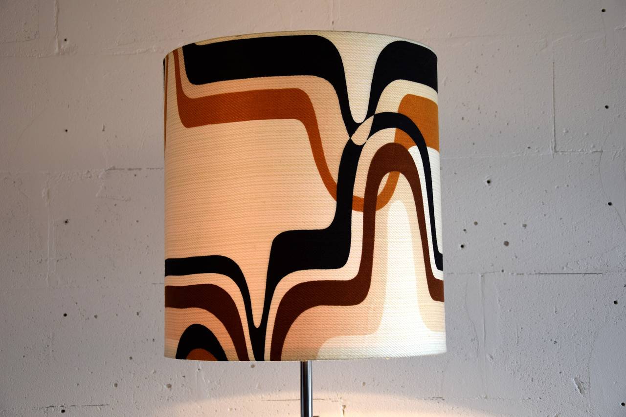 Huge 106 cm tall and beautiful 1970s floor or table lamp designed by Gaetano Sciolari. 

Sciolari invited Pierre Cardin to design the material used to make the shades and here you see the stunning result.

This work of art is in excellent