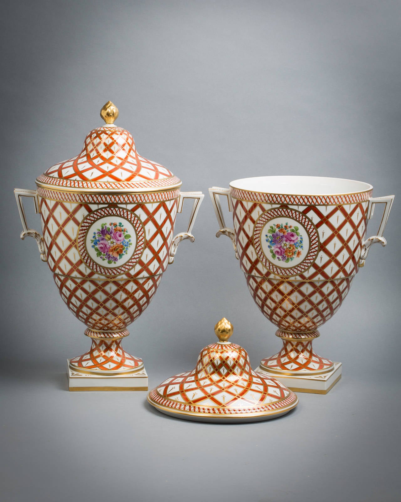 Pair of German porcelain covered vases, Dresden, circa 1920.