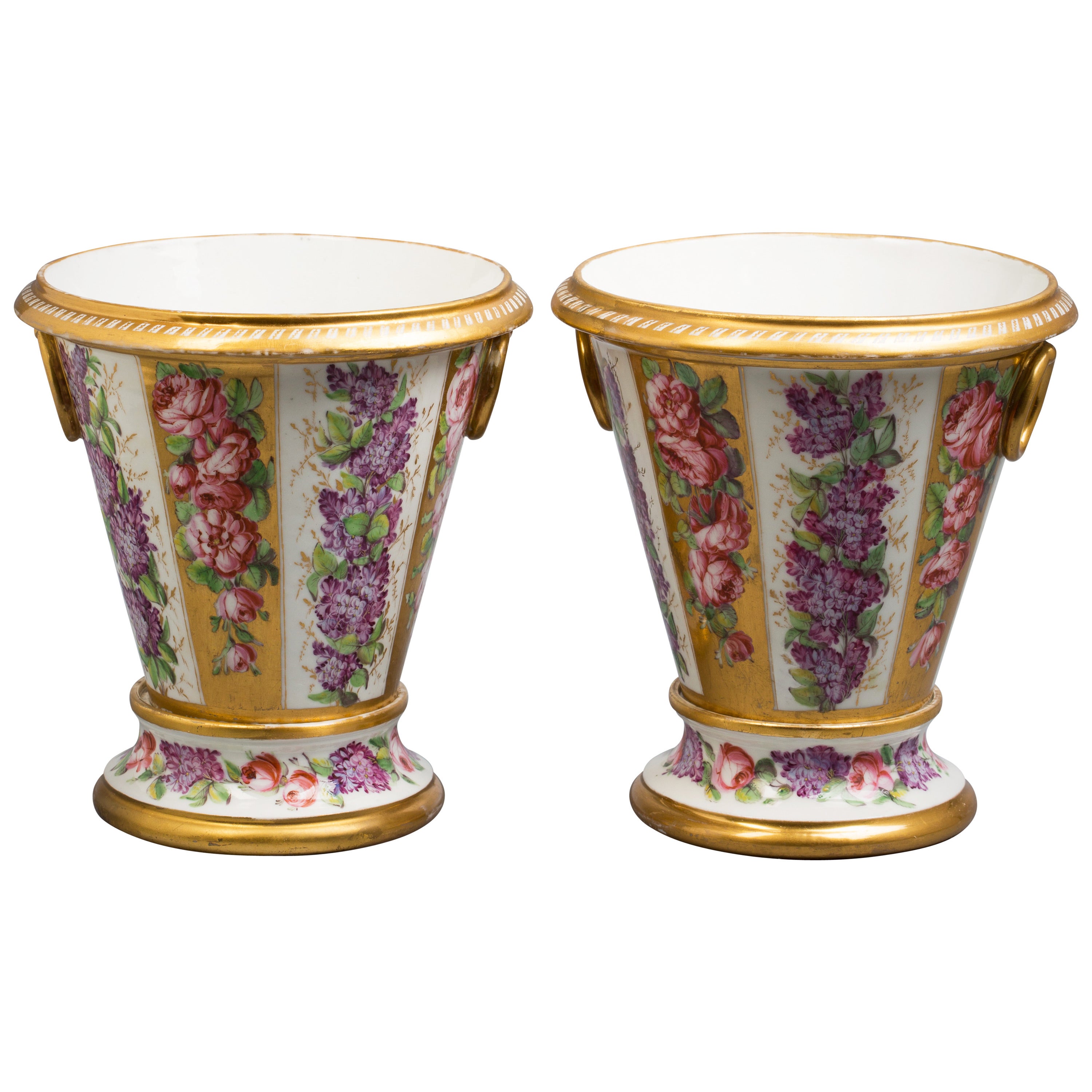 Pair of Paris Porcelain Cachepots and Stands, circa 1820 For Sale