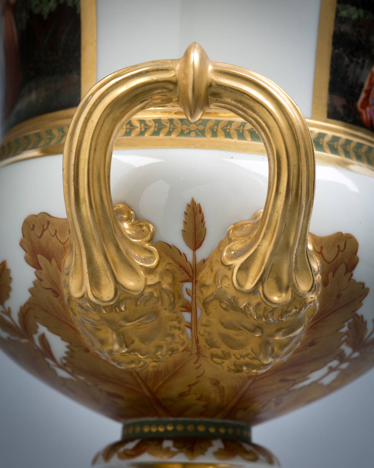 Italian Porcelain Vase, Doccia, circa 1810 For Sale 2