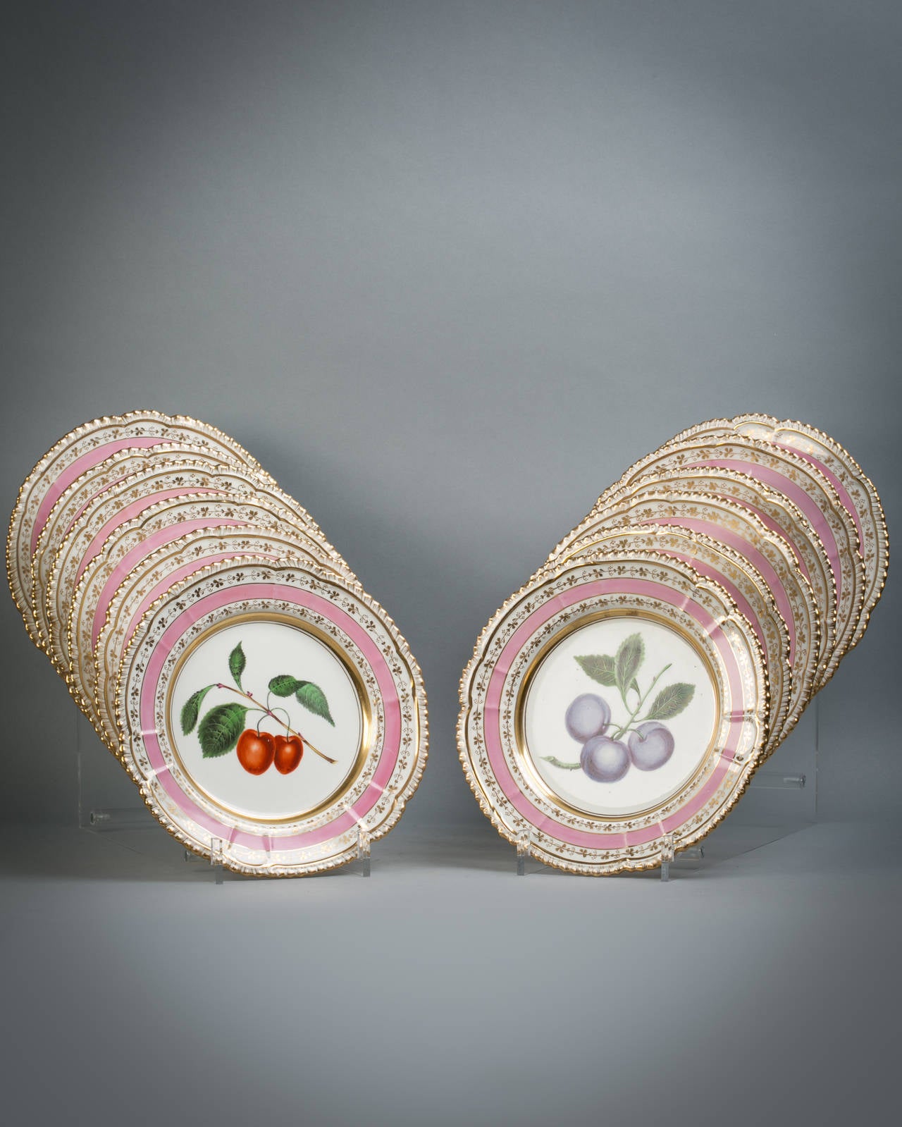 Anglais Service à fruits en porcelaine anglaise, Chamberlains Worcester, vers 1820 en vente