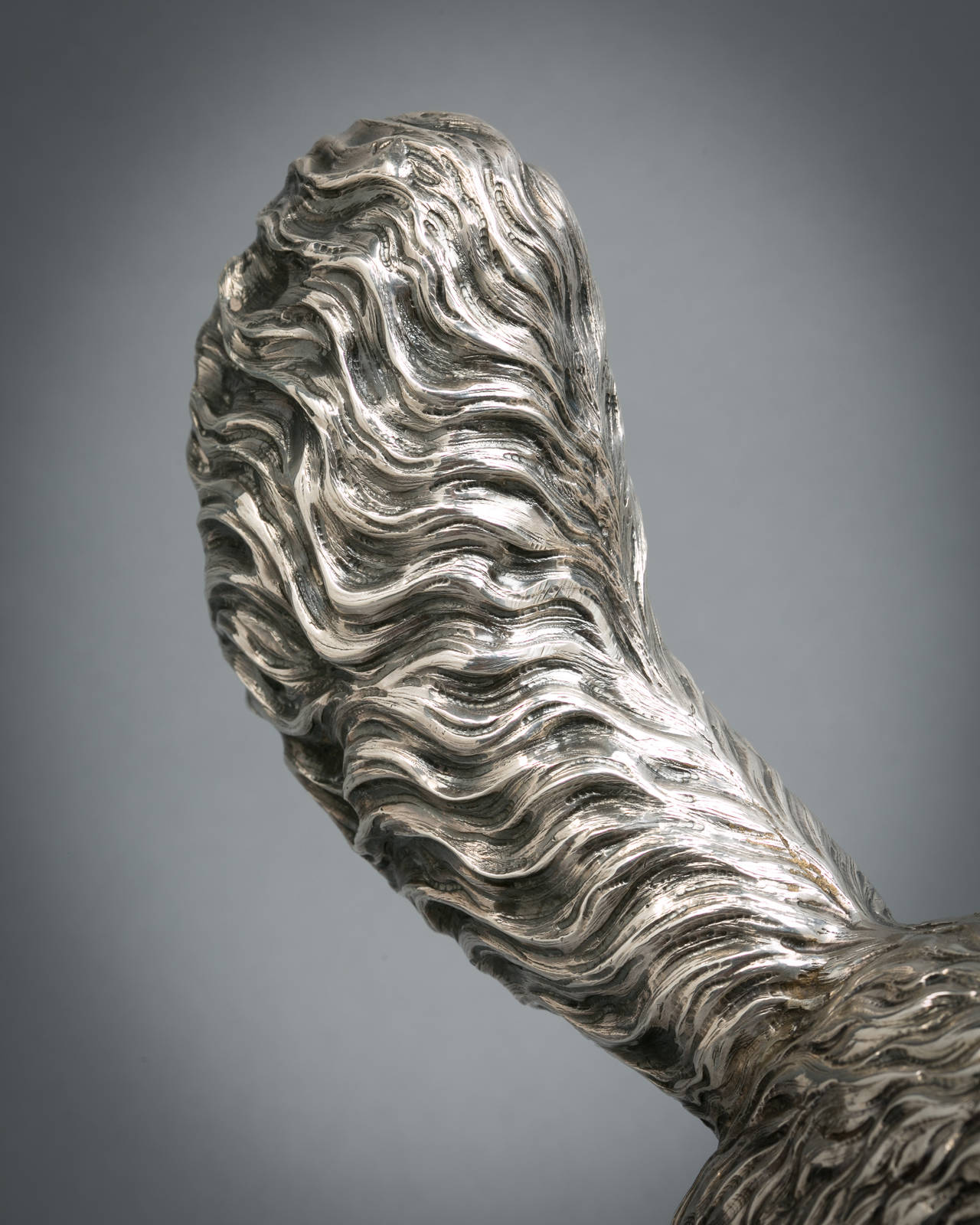 Großer deutscher Silberkannister in Form eines Pudels (Spätes 19. Jahrhundert) im Angebot