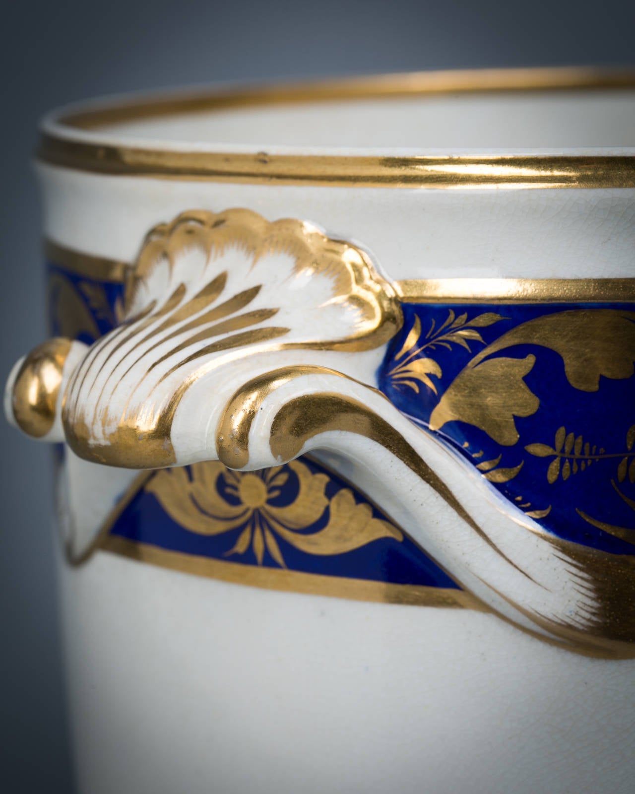 English Porcelain Ice Pail, Derby, circa 1820 In Good Condition For Sale In New York, NY