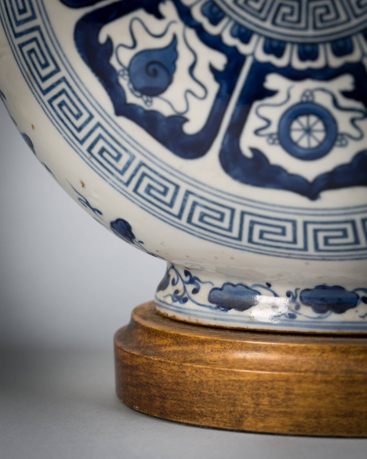 blue and white china lamps