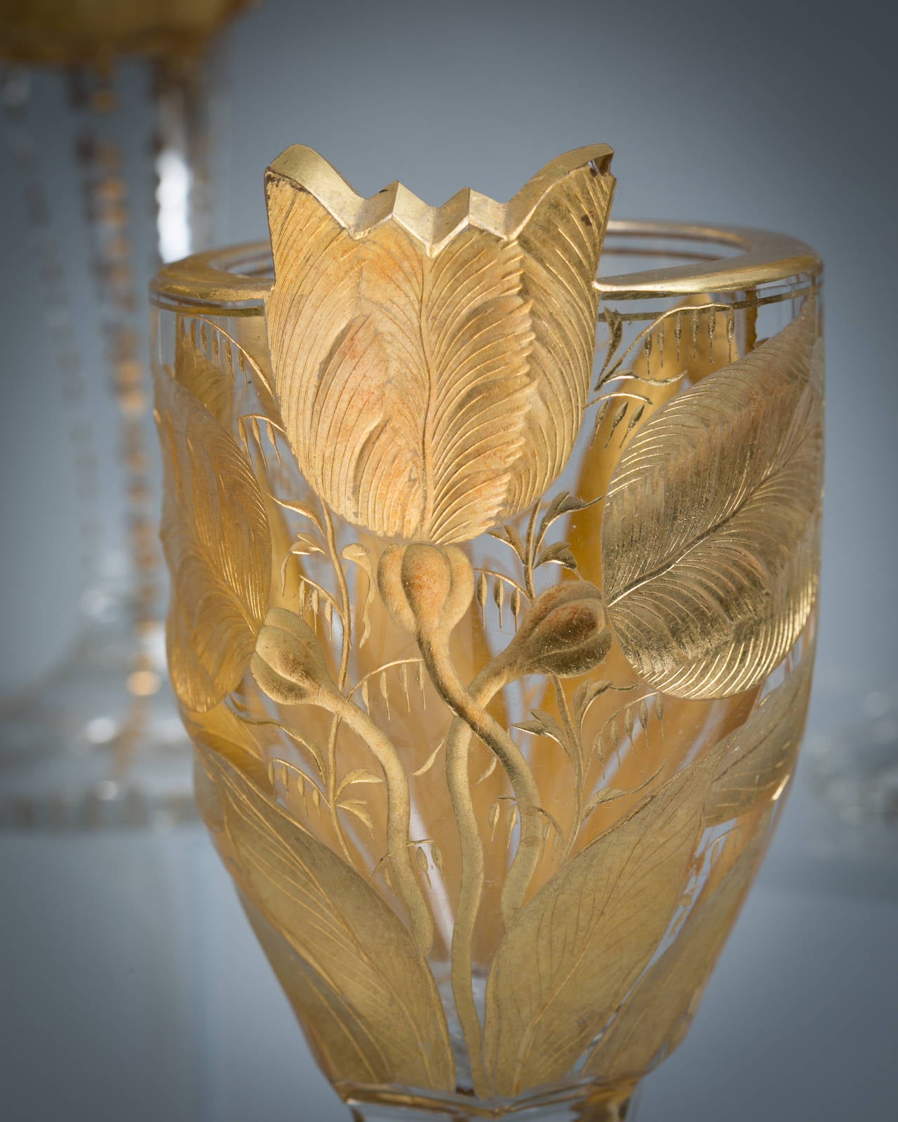 Ensemble de six verres français taillés et gravés, vers 1900.