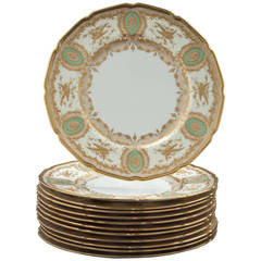 Set of 12 English Porcelain Dinner Plates, Royal Doulton, circa 1900 2