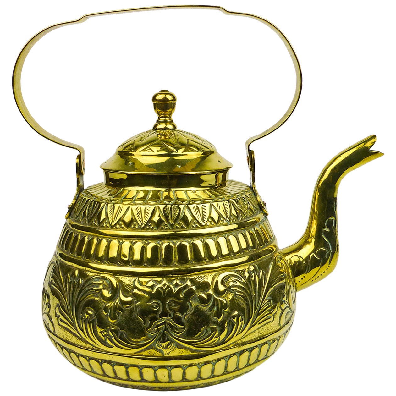 Dutch Brass Tea Pot with Swing Handle and Beautiful Decoration, circa 1800