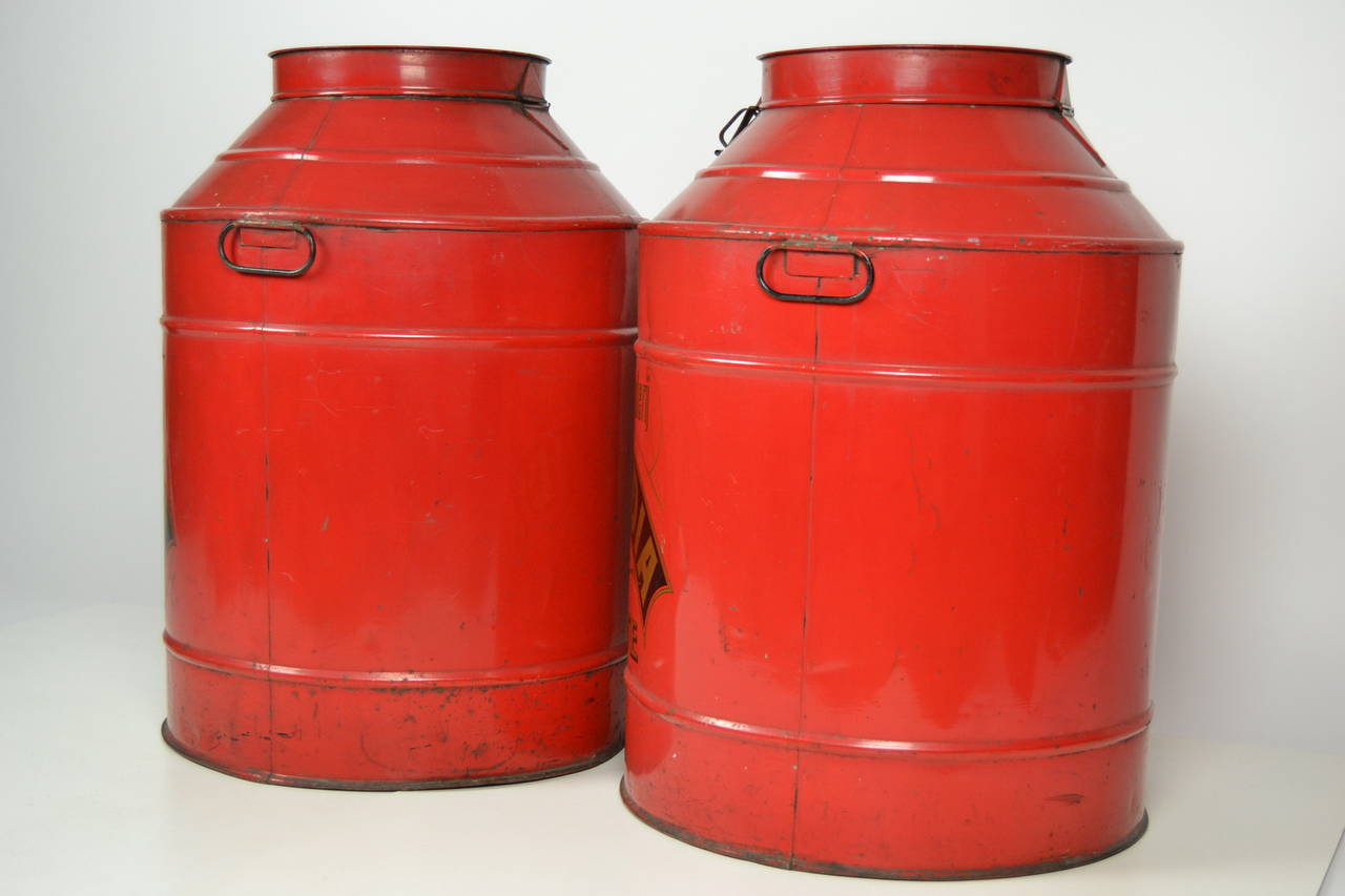 Two Beautiful Big Merchant Coffee Containers, circa 1910 In Good Condition In Antwerp, BE