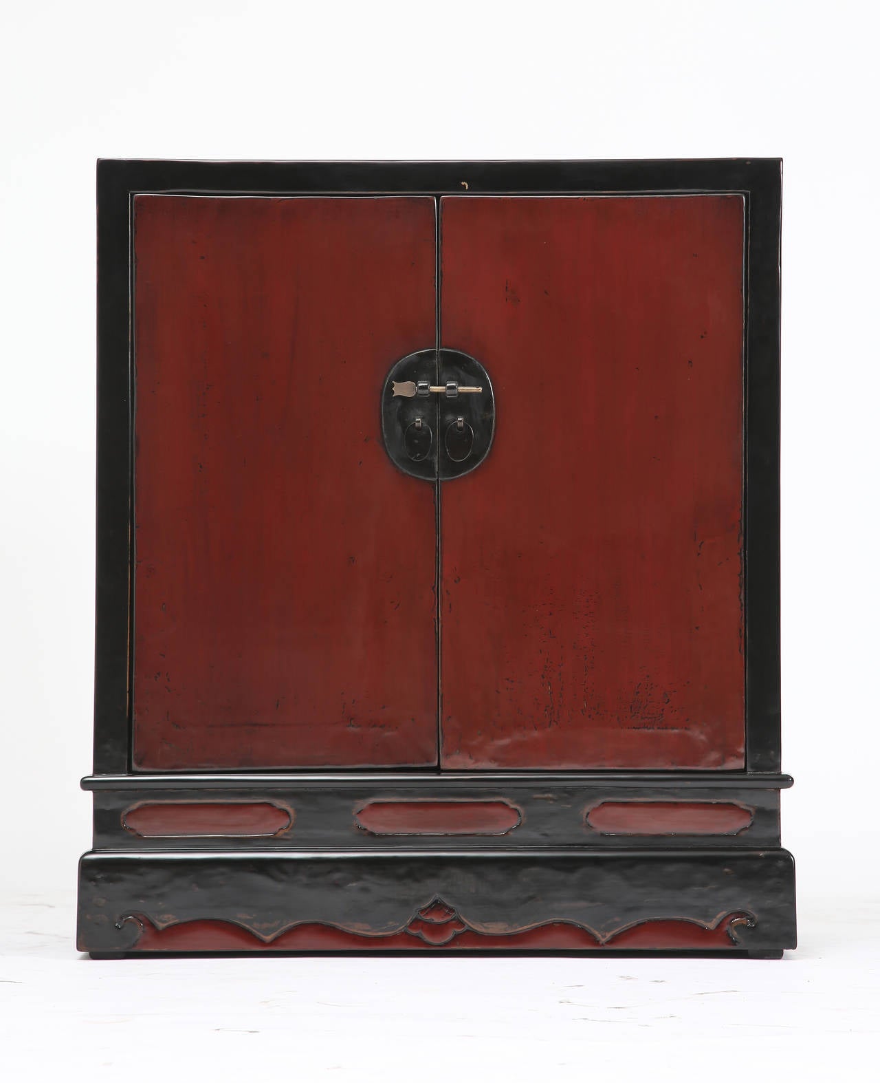 antique chinese black lacquer cabinet