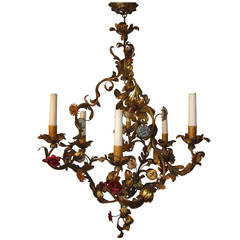 Piedmont
s Gilt and Lacquered Chandelier