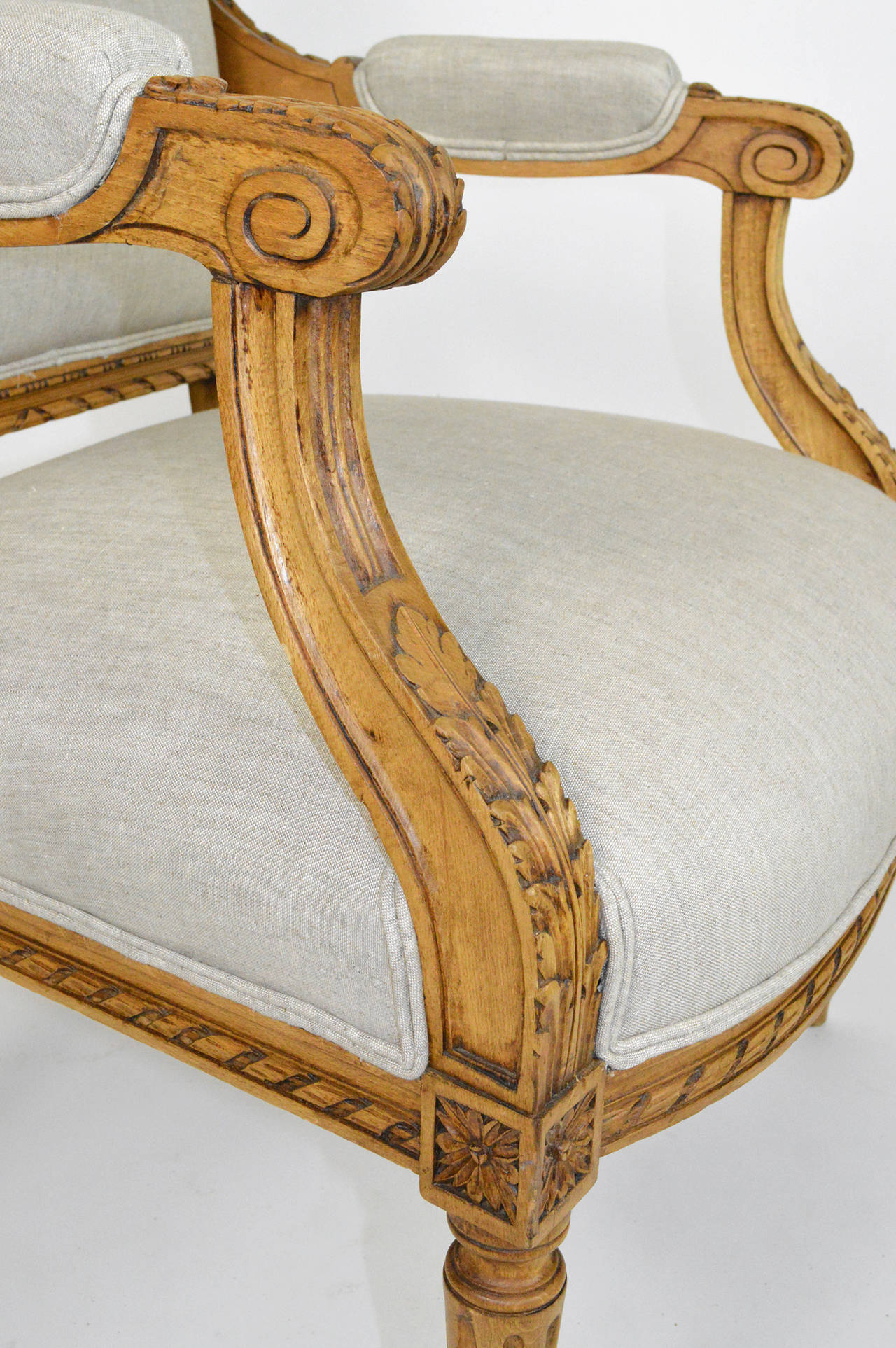 20th Century Pair of Carved Louis XVI Style French Armchairs For Sale