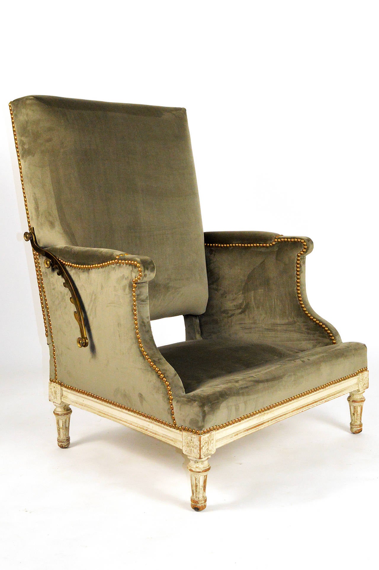 19th Century French Louis XVI Ratchet Reclinable Armchair For Sale 2