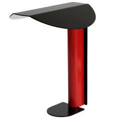 Retro Modernist Italian Black and Red Metal Desk Lamp