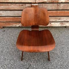 Eames Evans Walnut LCW Chair