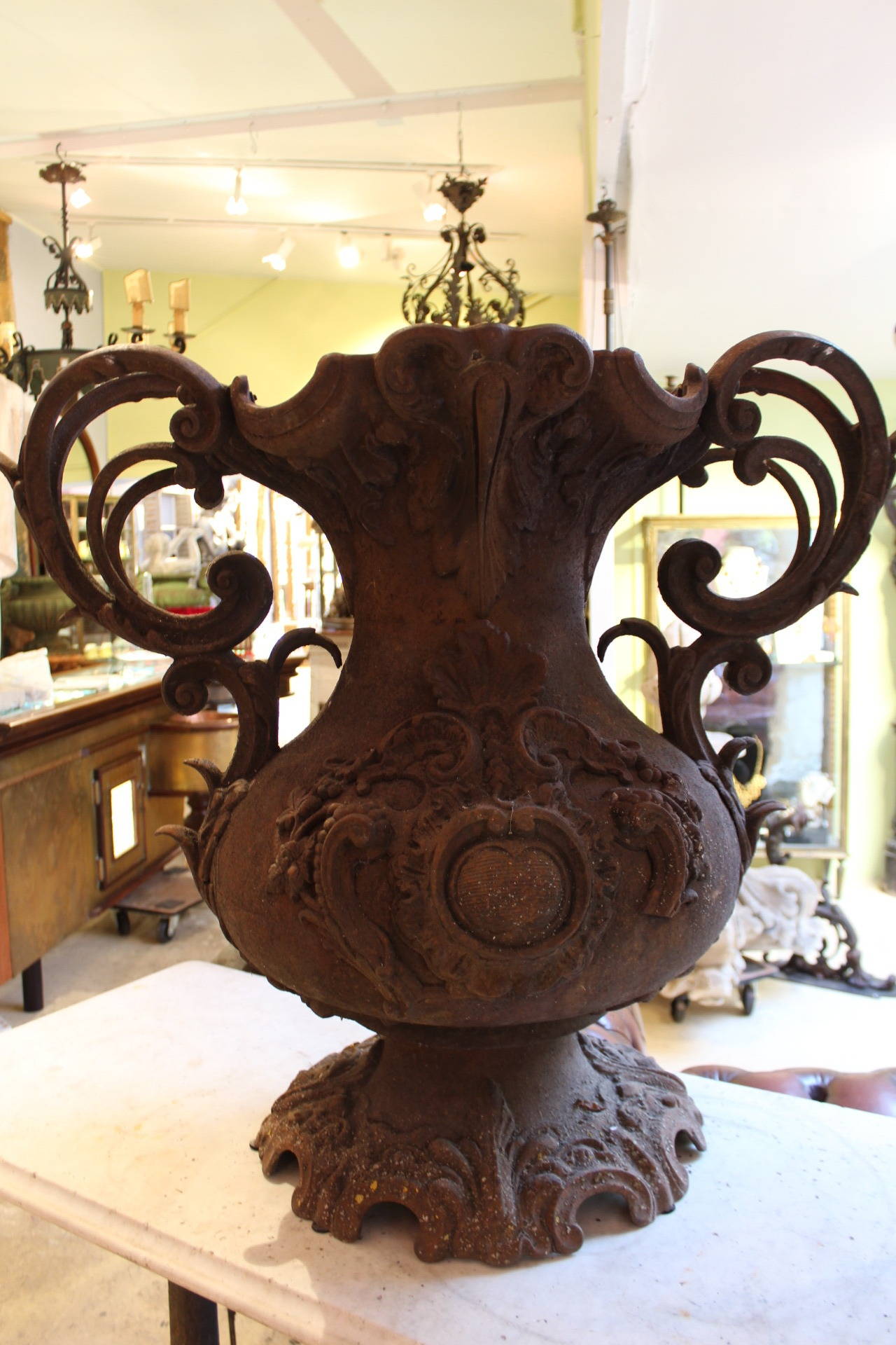 Rococo Garden Cast Iron Urn, France, End of the 19th Century For Sale