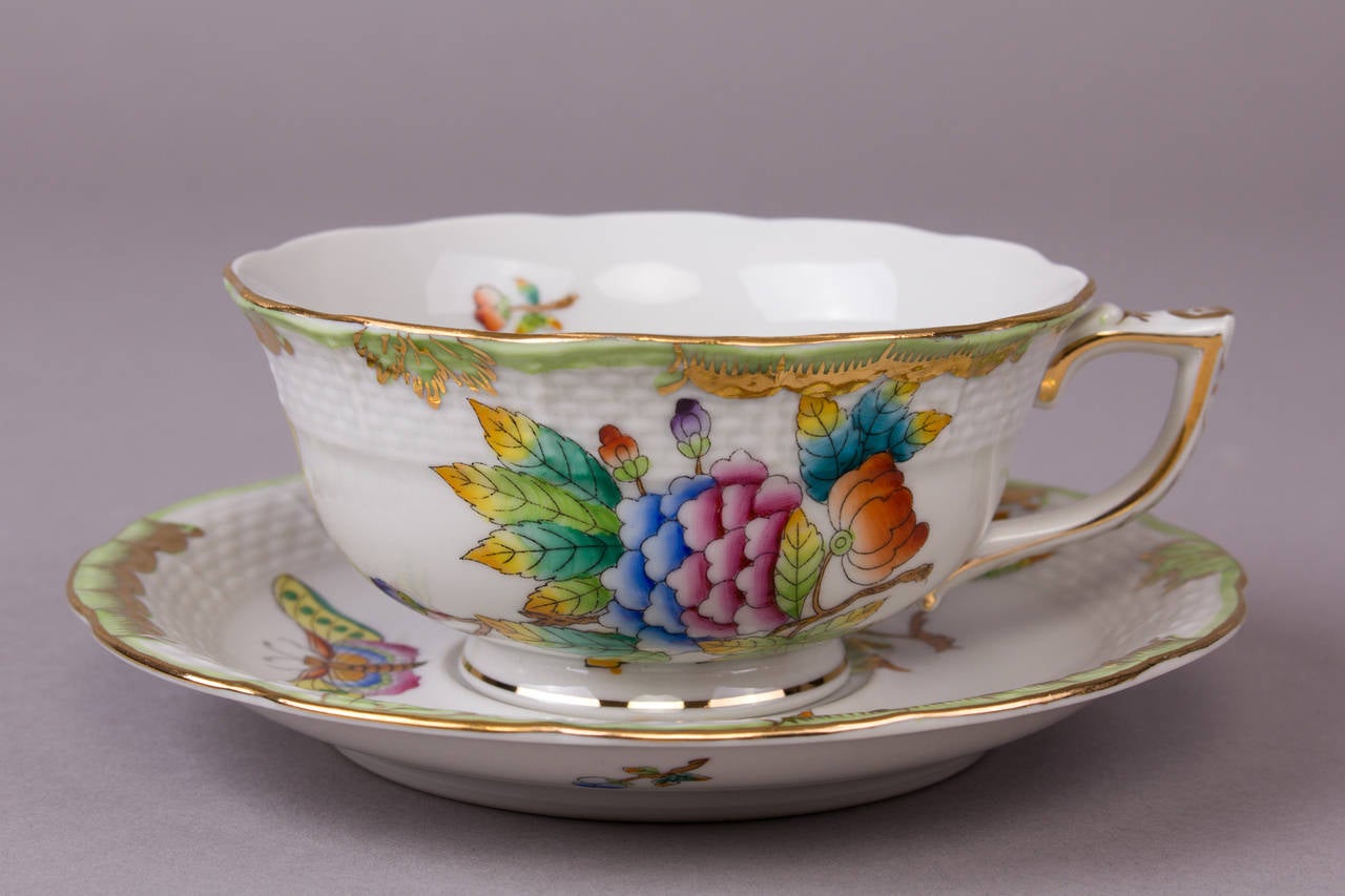 Mid-20th Century Herend Queen Victoria Tea Service for Six Persons, 1954