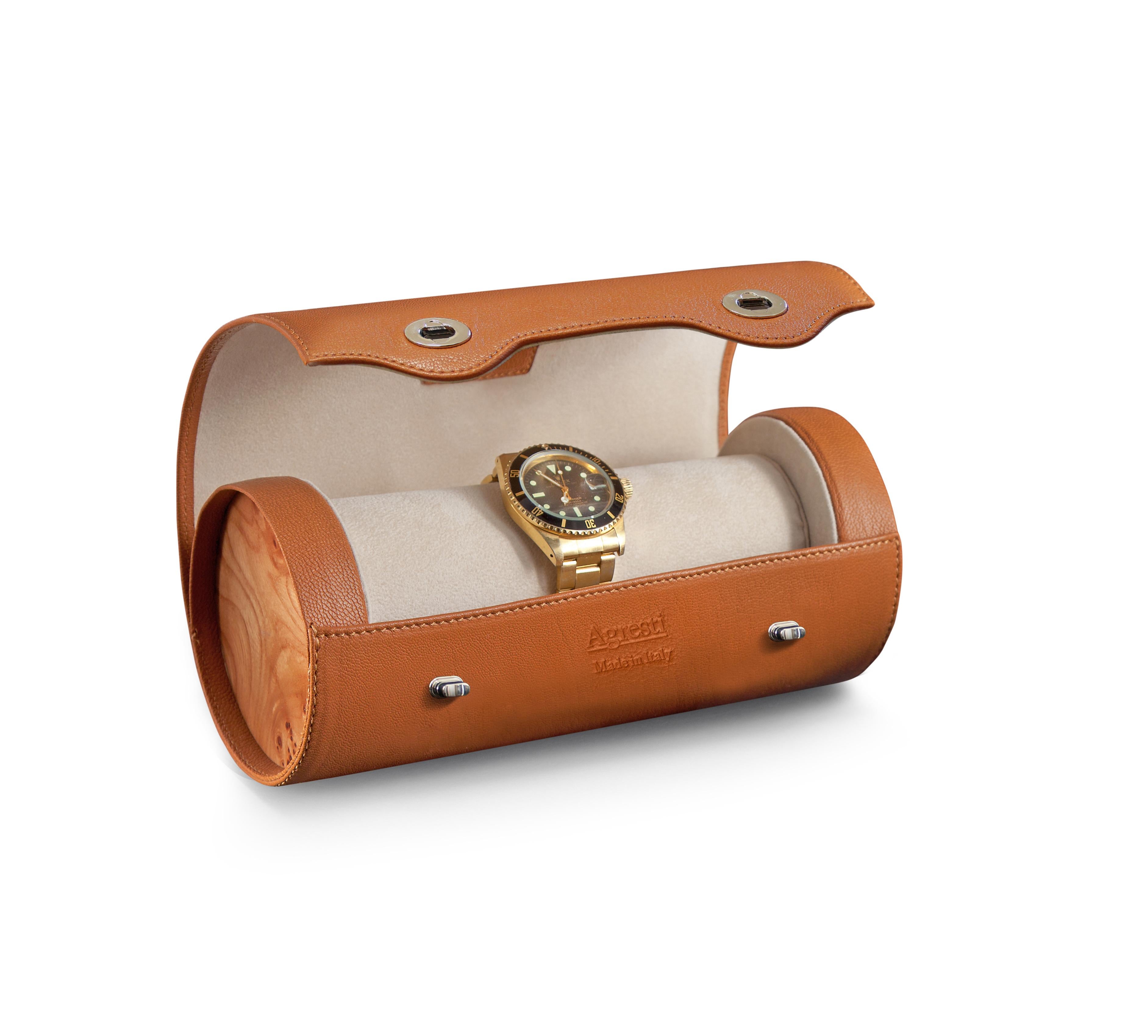 For Sale: Brown (Brown Leather and Matte Elm) Agresti Rollo Tube Travel Case for 5 Watches 2