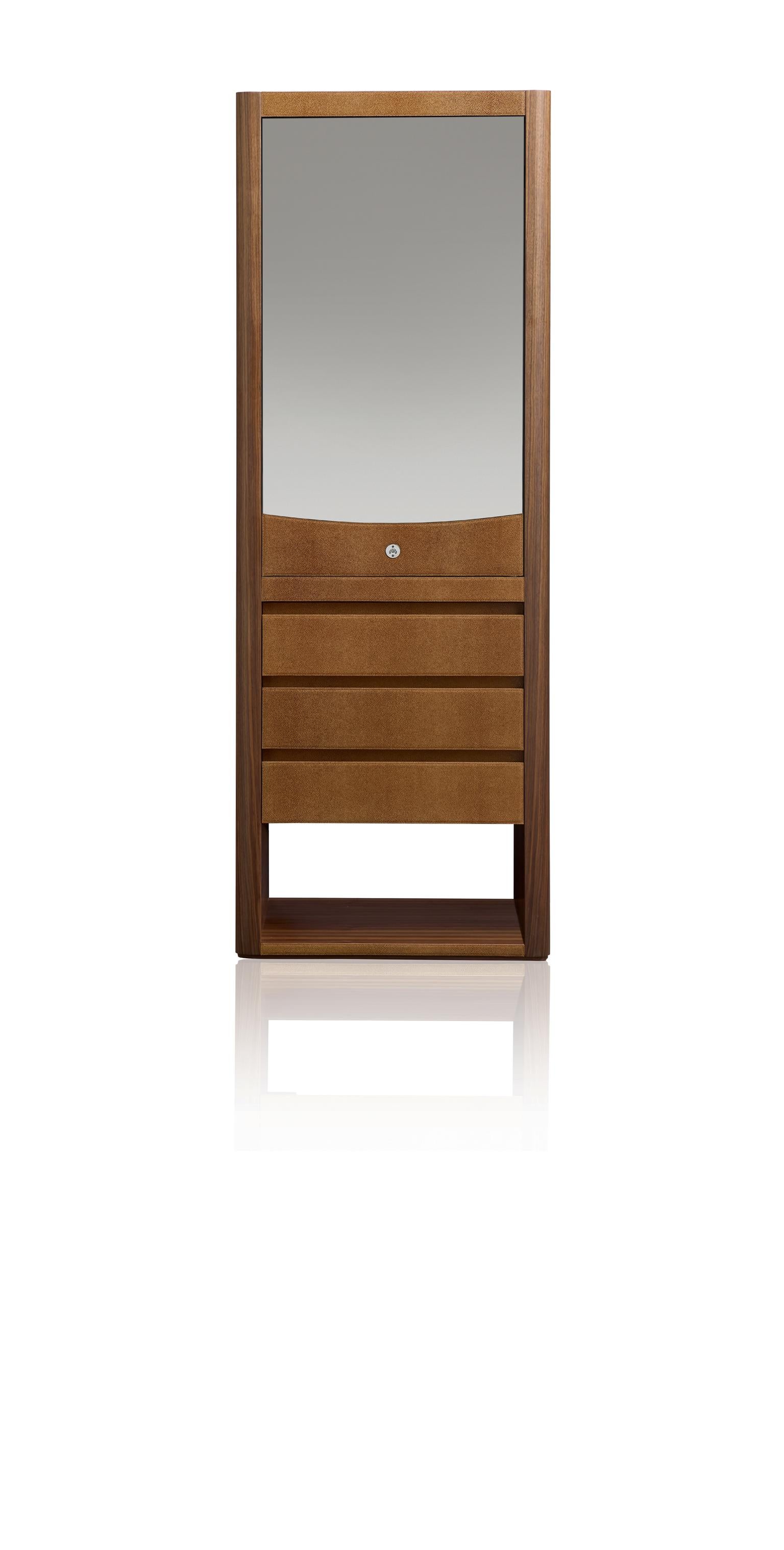 Im Angebot: Agresti Smart Identity Schrank mit 6 Uhrenaufhängern, Brown (Walnut)