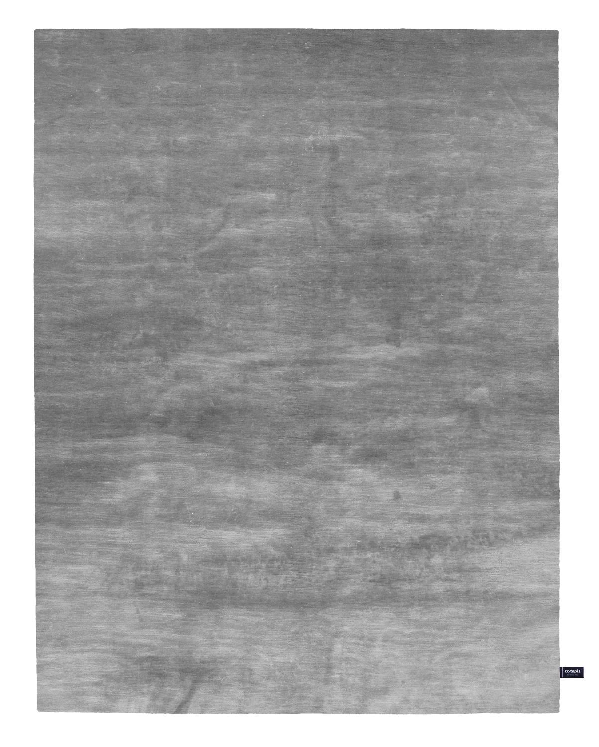 En vente : Gray (Light Grey) cc-tapis Tapis Uni en soie de bambou à poils longs