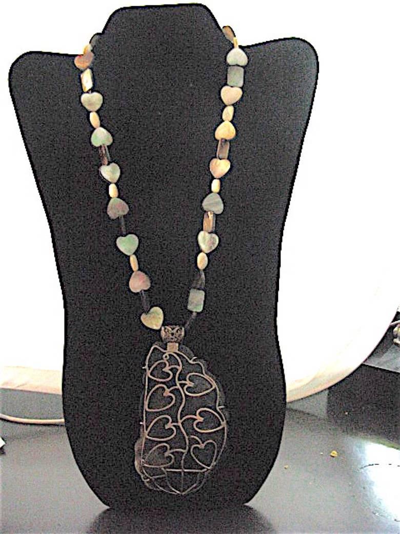 Stunning shades of black to grey large lustrous mother-of-pearl pendant necklace with sterling hearts, marked 925, Gray Black mother-of-pearl (the reverse side is white mother-of-pearl) with sterling silver overlay hearts and MOP pastille and hearts