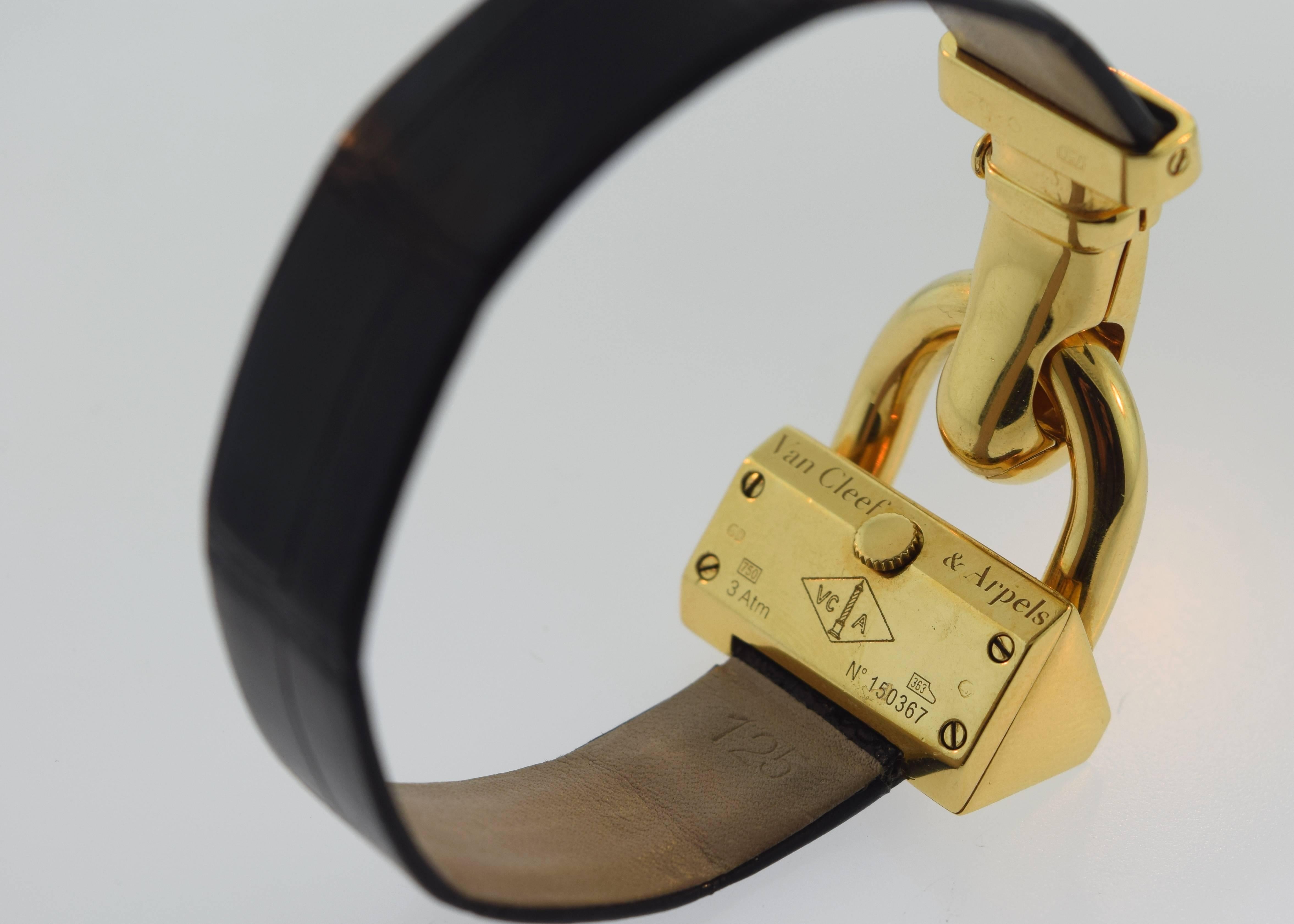 Van Cleef & Arpels Ladies Yellow Gold Cadenas Quartz Wristwatch For Sale 3