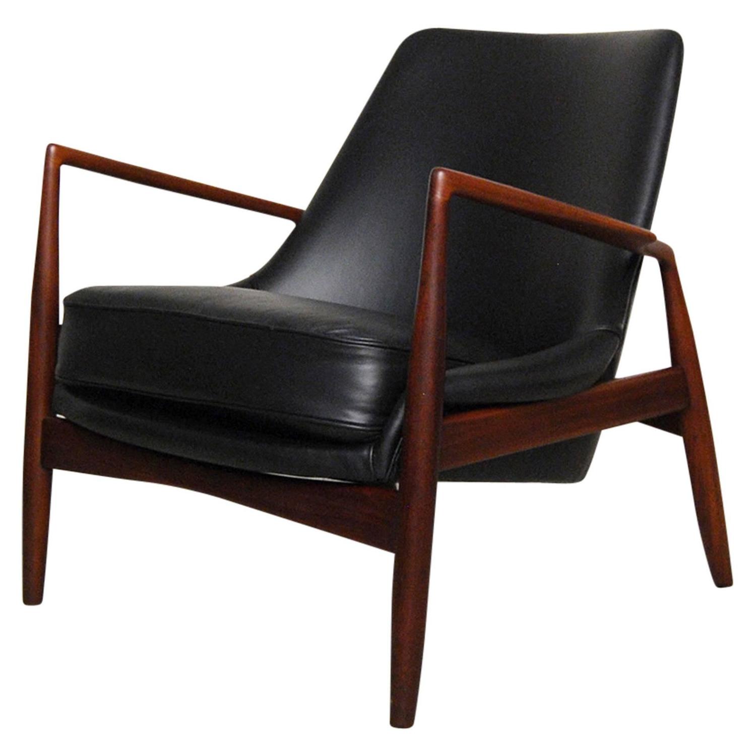 Ib Kofod-Larsen 'Seal' Chair at 1stdibs