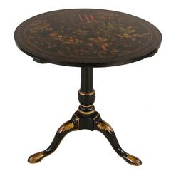George III Style Chinoserie Black and Gilt Lacquer Tripod Table