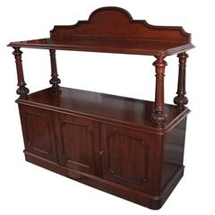 Serving Console Sideboard of Mahogany with Turned Supports 7