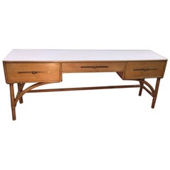 Table console en bouleau et rotin de Tommi Parzinger