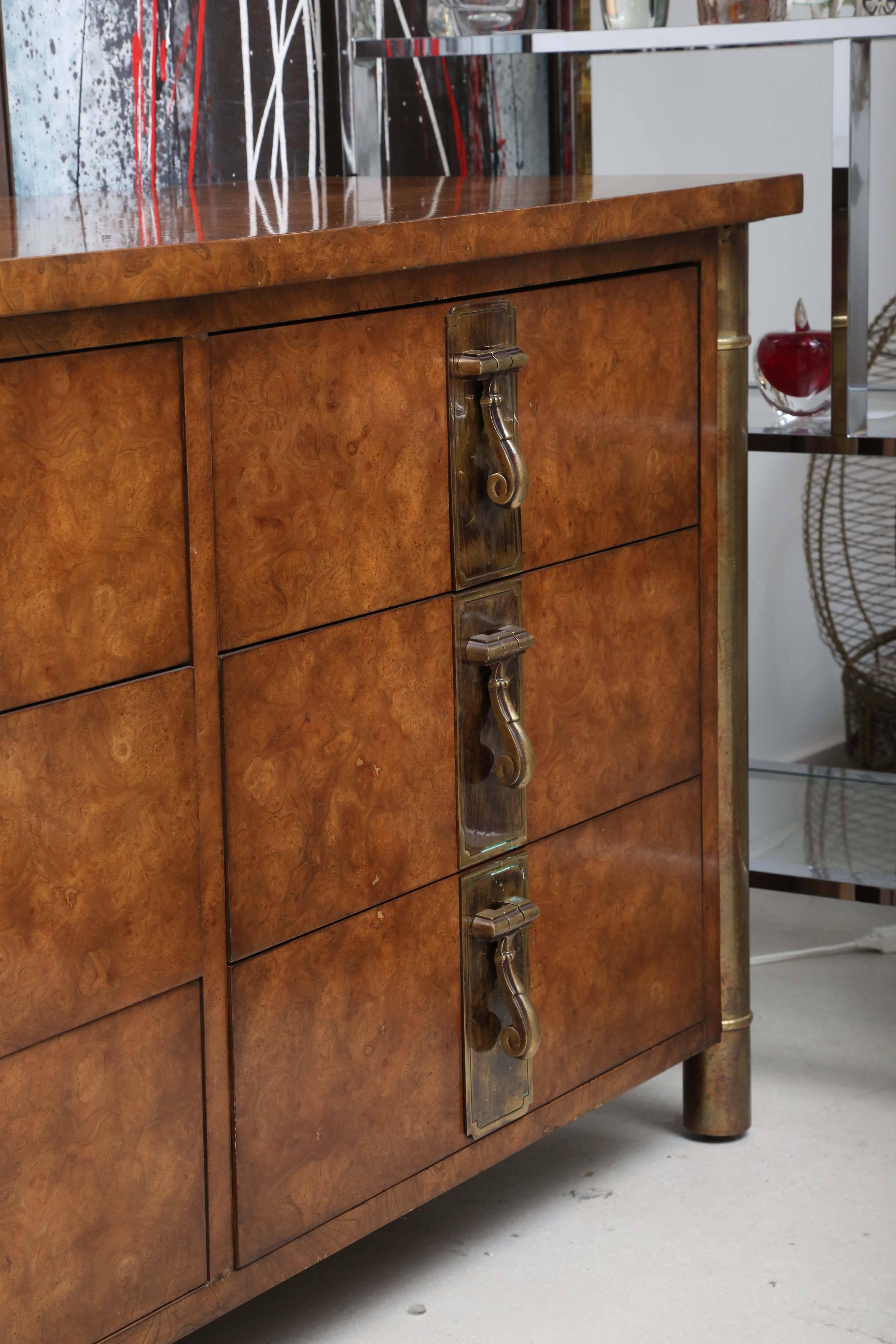 Mastercraft Burl and Brass Credenza by William Doezema In Good Condition For Sale In West Palm Beach, FL