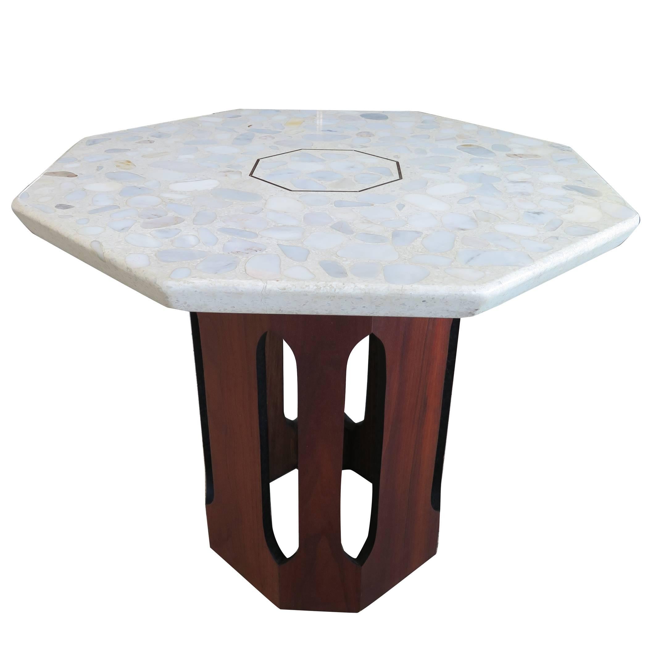 Mesa auxiliar Harvey Probber con tapa de terrazo