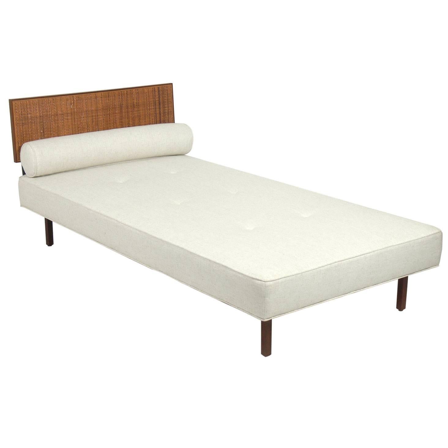 Clean Lined Knoll Daybed