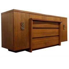 Vintage Mid-Century Modern Benson Mahogany Dresser