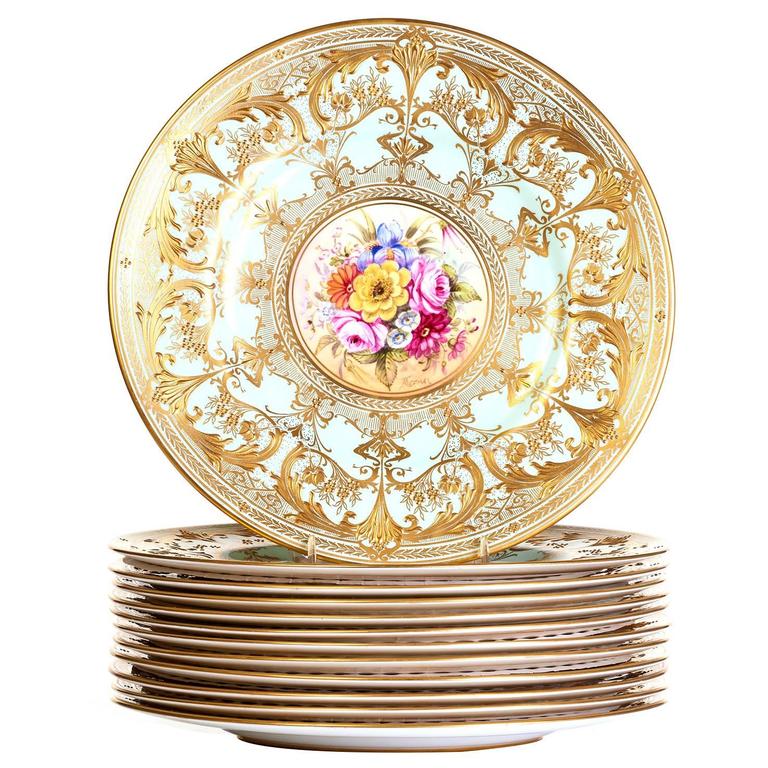 Spectacular Set of Royal Worcester Hand Decorated Dinner Plates For