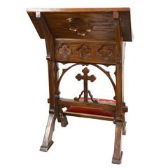 Decorative Oak Kneeler with Embroidered Cushion
