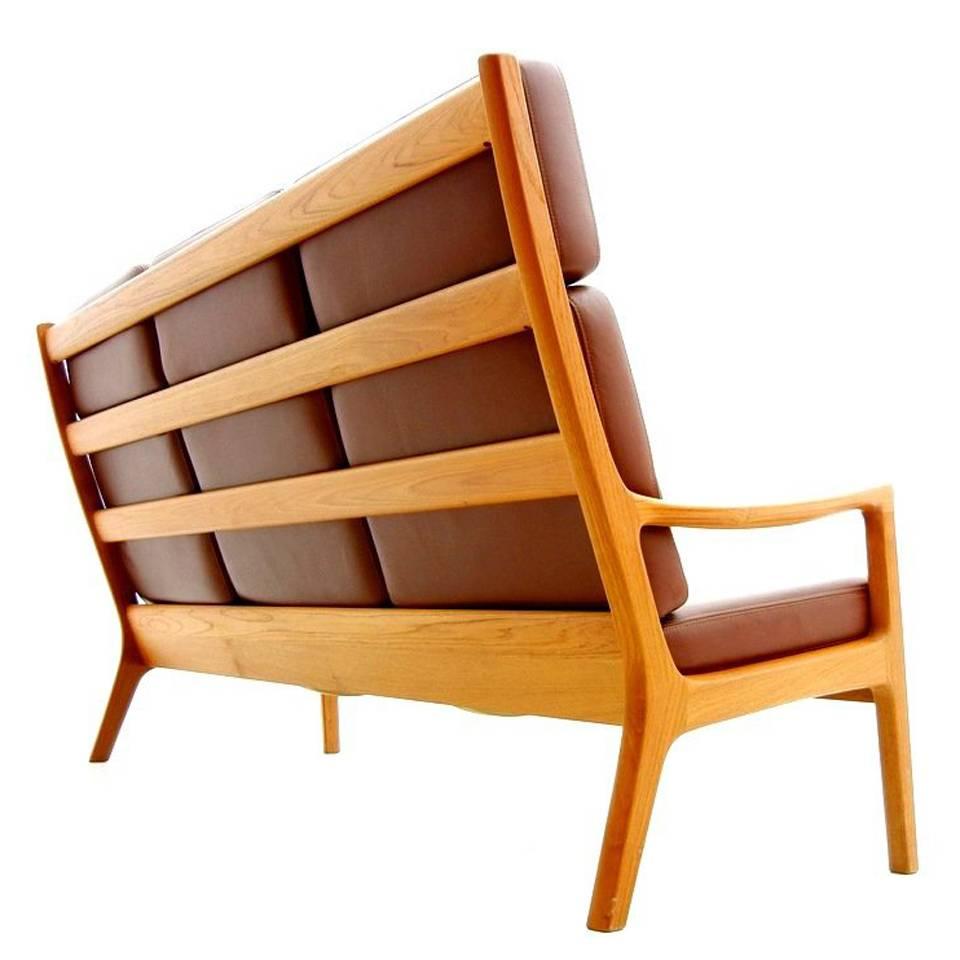 Ole Wanscher High Back Teak and Leather Sofa, Denmark, 1951