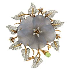 Hand Carved Chalcedony Flower Diamond Gold Leaf Brooch 7