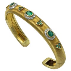 Retro Mario Buccellati Gold Emerald Bracelet