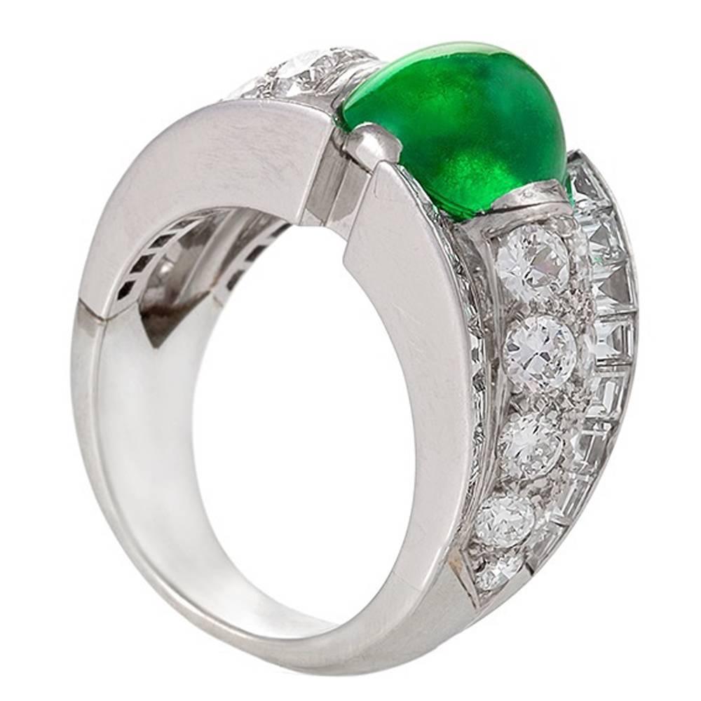 French 1980s Century Colombian Emerald and Diamond Ring