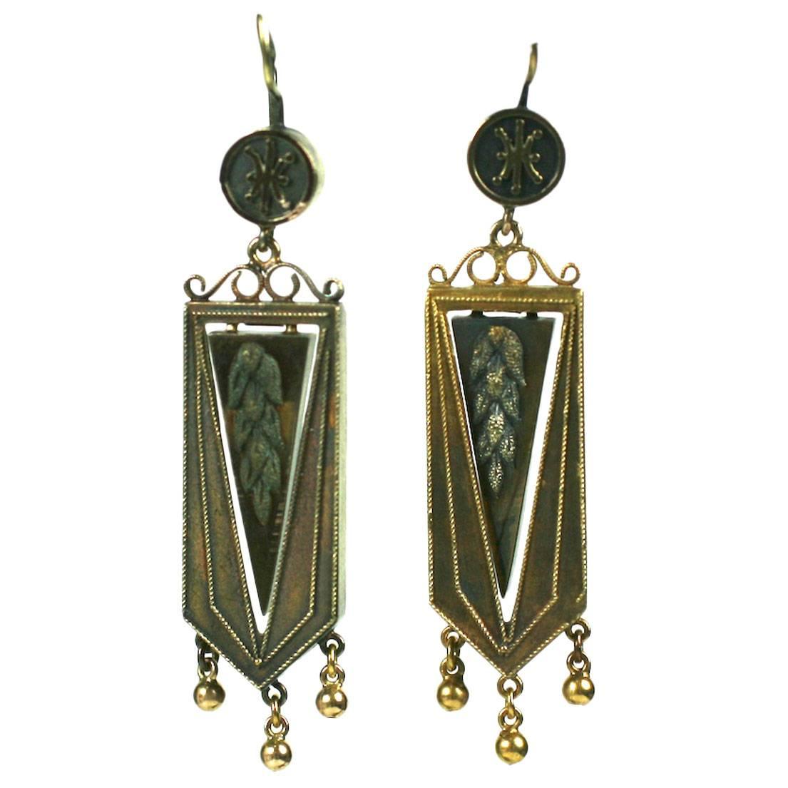 Articulated Victorian Gold Wheat Earrings For Sale