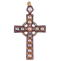 Pendentif croix en or orné de perles:: d'émail et de diamants de style victorien:: vers 1880