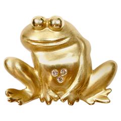 1940s Diamond Gold Frog Pin