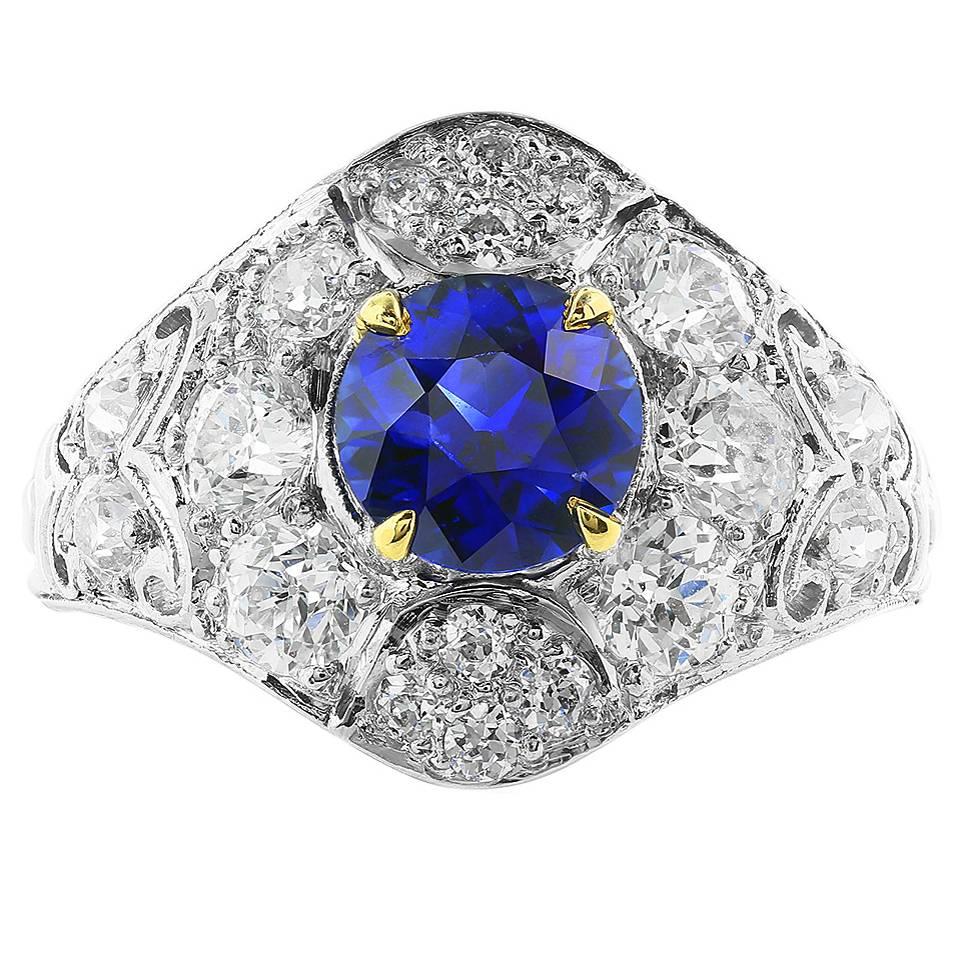 1.32 Carat Sapphire Diamond platinum Ring For Sale