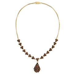 Red Garnet 18 Kt Yellow Gold Choker Necklace