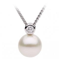 Freshwater Pearl and Diamond Pendant