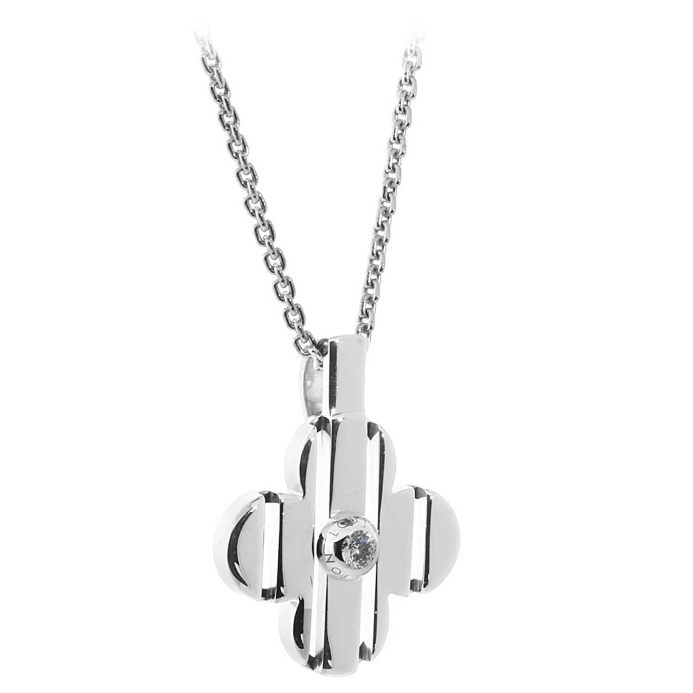 Louis Vuitton Diamond Gold Fleur Necklace at 1stDibs  louis vuitton cross  necklace, louis vuitton snake pendant, louis vuitton diamond pendant