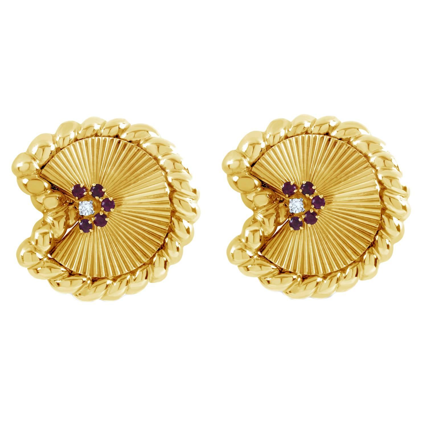 David Webb Ruby Diamond Gold Fan Earrings For Sale
