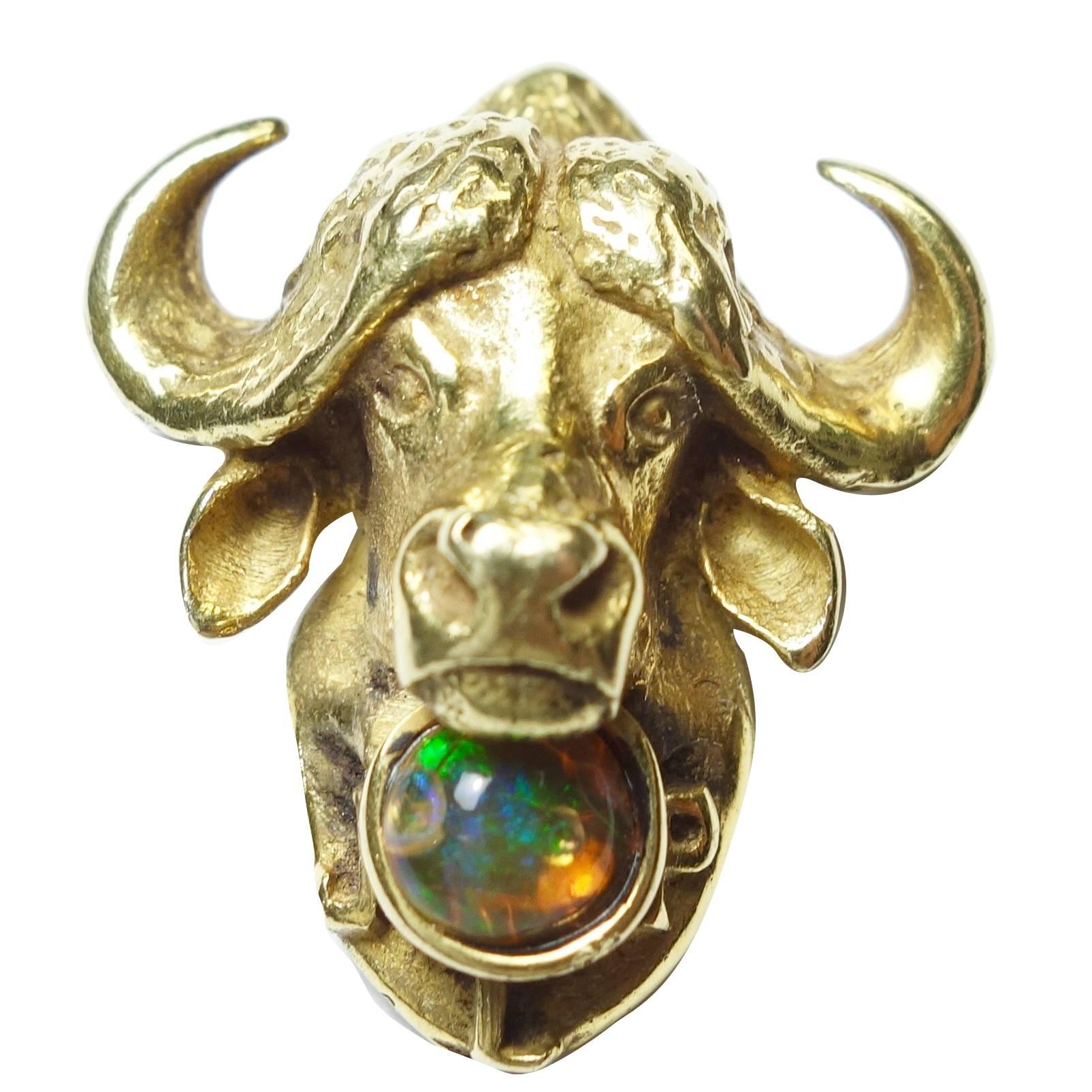 Art Nouveau Water Buffalo Opal Gold Brooch For Sale