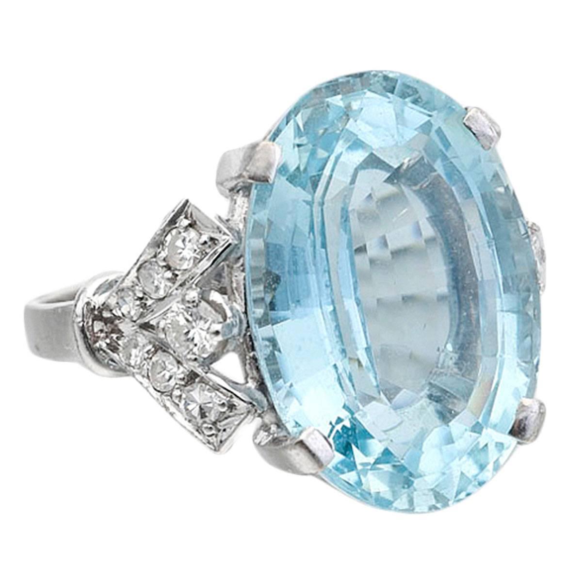 12 Carat Aquamarine Diamond gold Ring