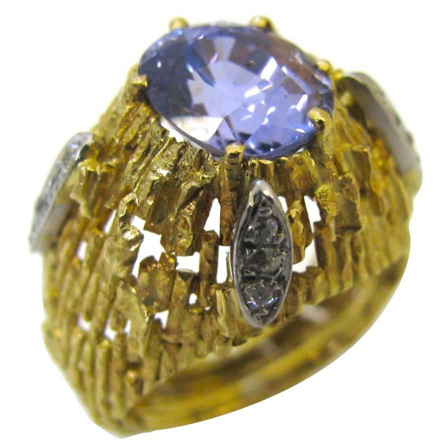 Andrew Grima Lavender Sapphire Gold Ring